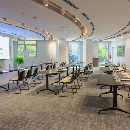 Doubletree By Hilton Yerevan City Centre-3